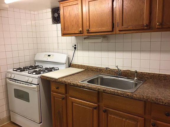 Spacious kitchen