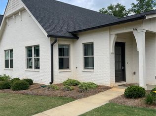 600 Grey Oak Cir, Auburn, AL 36830