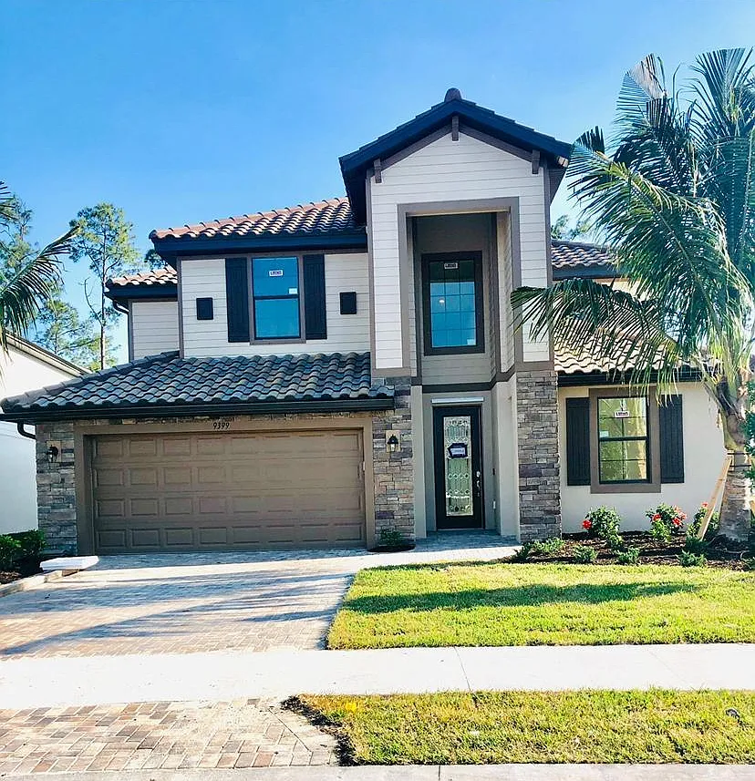 9399 Foxglove Ln — Photo 1