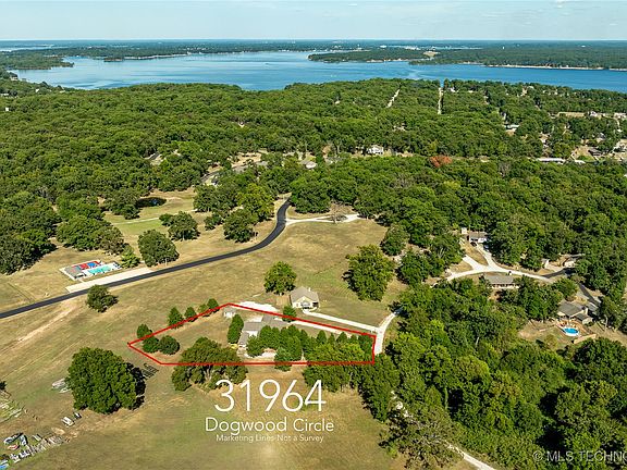 5th image of 31964 Dogwood Cir