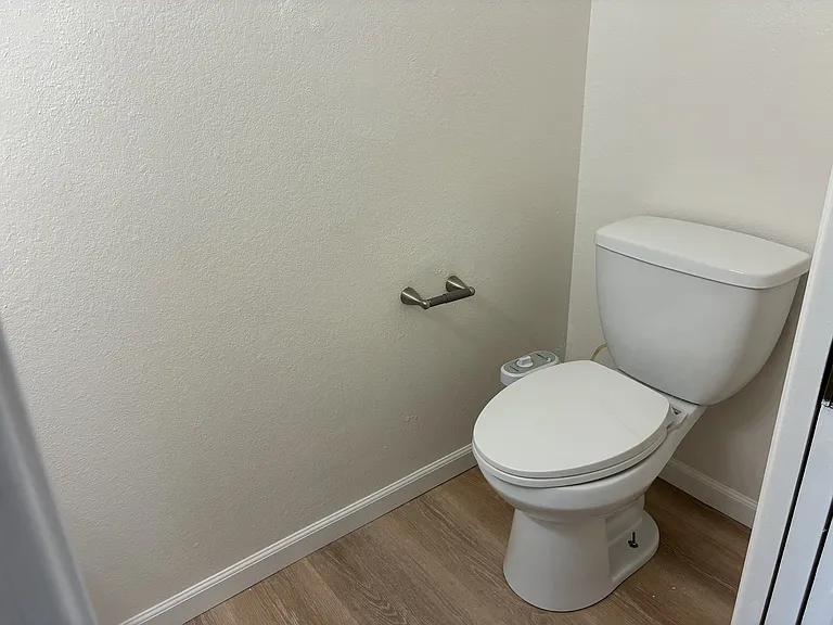 1808 Colorado Ave — Photo 10