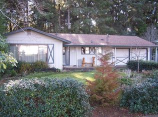 3147 Ridgeway Dr, Reedsport, OR 97467