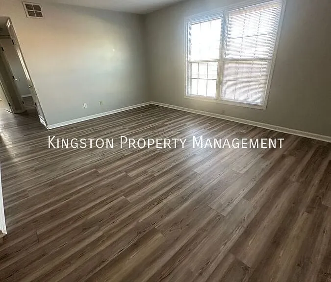 200 Summit Dr #6 — Photo 12