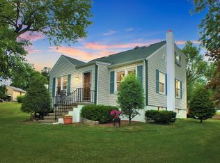 25 Linda Pl, Fishkill, NY 12524