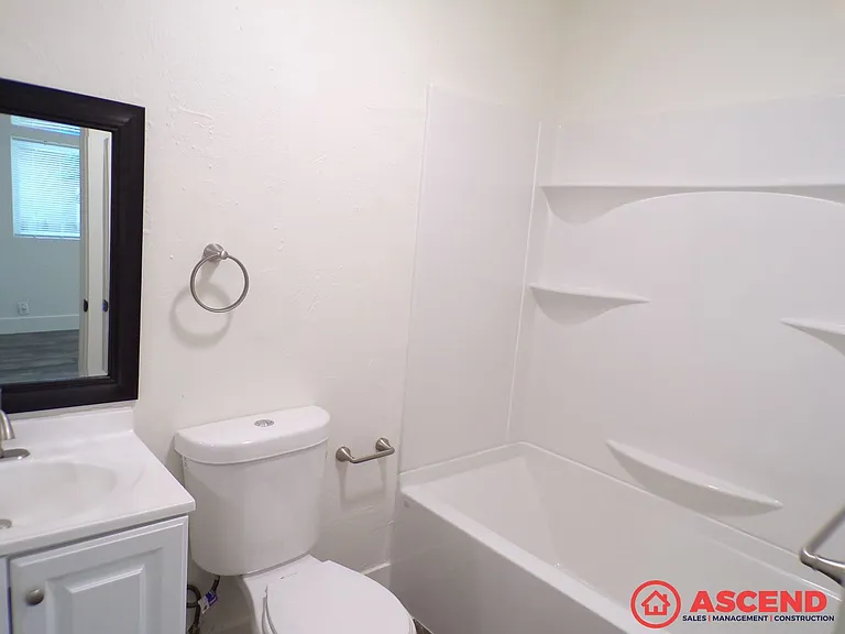 813 Kentucky St — Photo 6