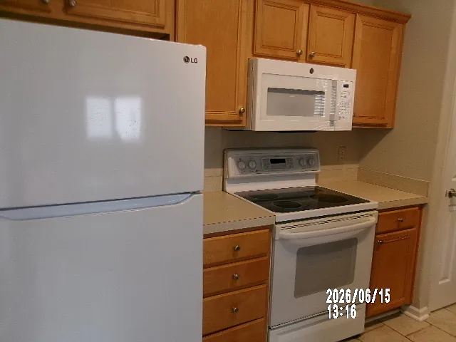 2011 Kansas City Dr — Photo 12