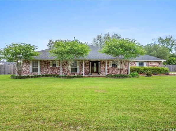 2225 Crawford Dr, Lake Charles, LA 70611