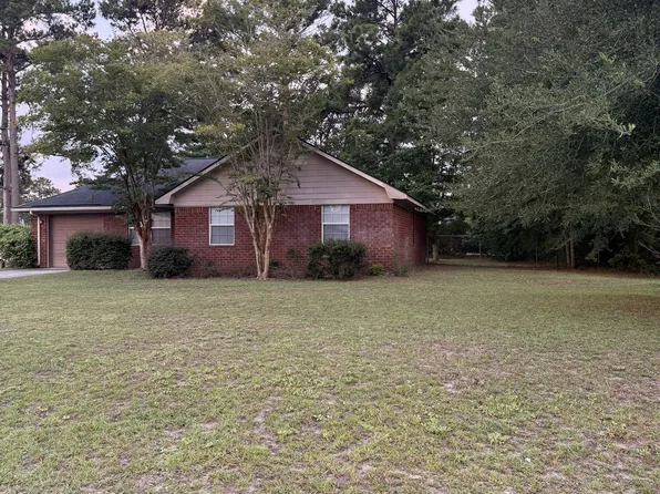 100 Angie St, Hinesville, GA 31313