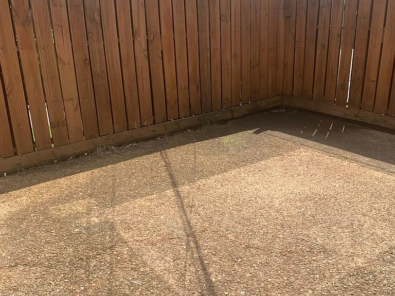 487 Dickinson St — Photo 15