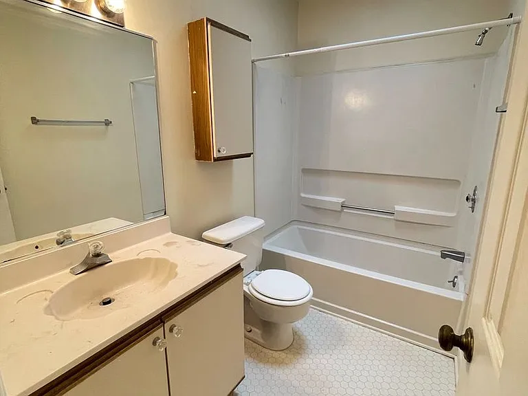 254 Brookberry Cir — Photo 31