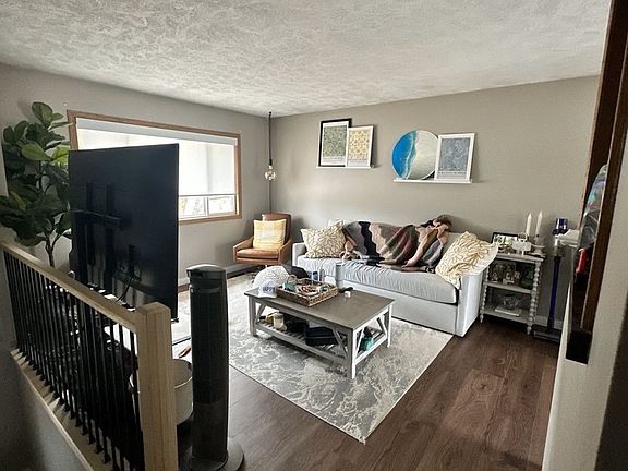 Upstairs Livingroom