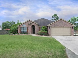 1506 William Trce, Cove, TX 77523