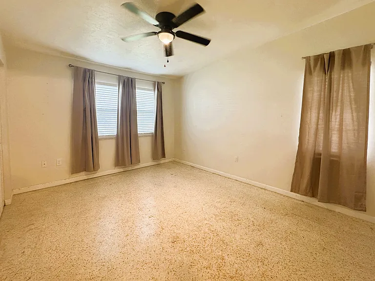4379 Conway Blvd — Photo 20