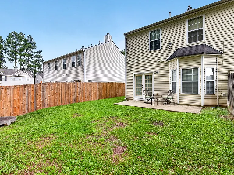 5495 Hampton Ct — Photo 28