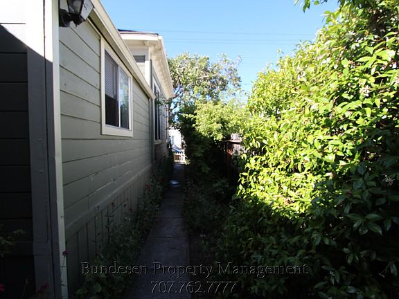 2nd image of 210 5th St APT A
