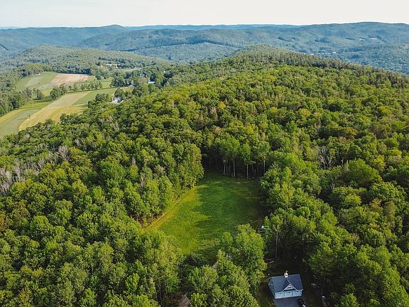 4th image of 230 Wilson Hill Rd