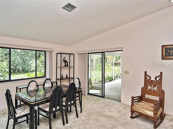 5th image of 125 Palm Ave