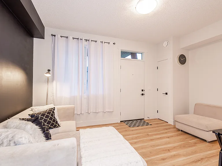 426 Allard Blvd SW — Photo 4