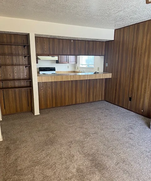 8608 Ironside Ave NE — Photo 15