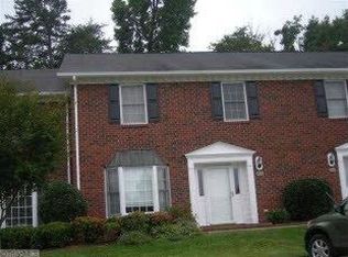 1070 Christmas Pl, Greensboro, NC 27410