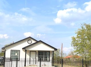 121 Esma, San Antonio, TX 78223