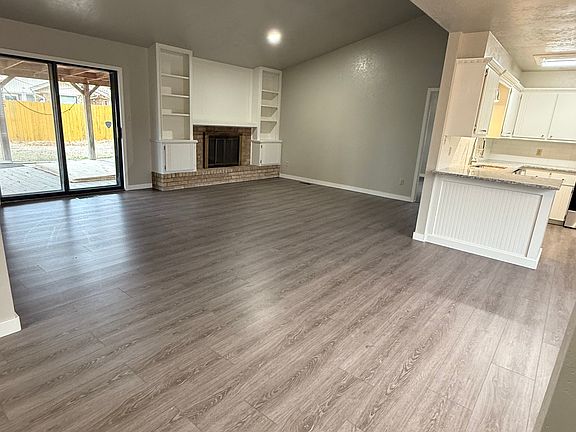 2nd image of 1609 Vanessa Dr