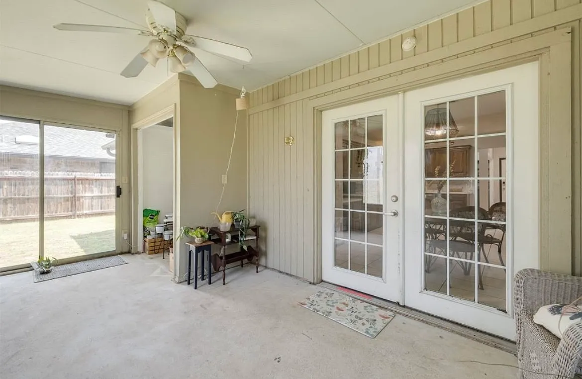7613 Maehs Cir — Photo 4