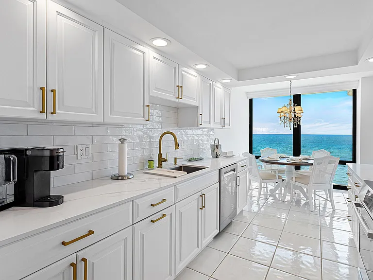 250 S Ocean Blvd #6C — Photo 18