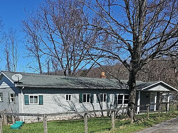 2nd image of 1319 Summers School Rd