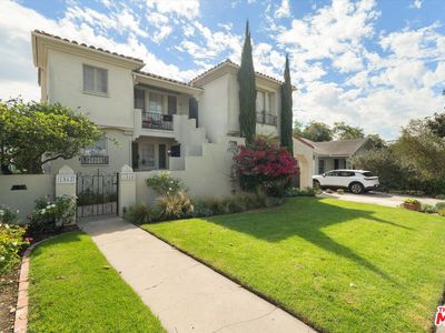 1562 S Genesee Ave, Los Angeles, CA, 90019