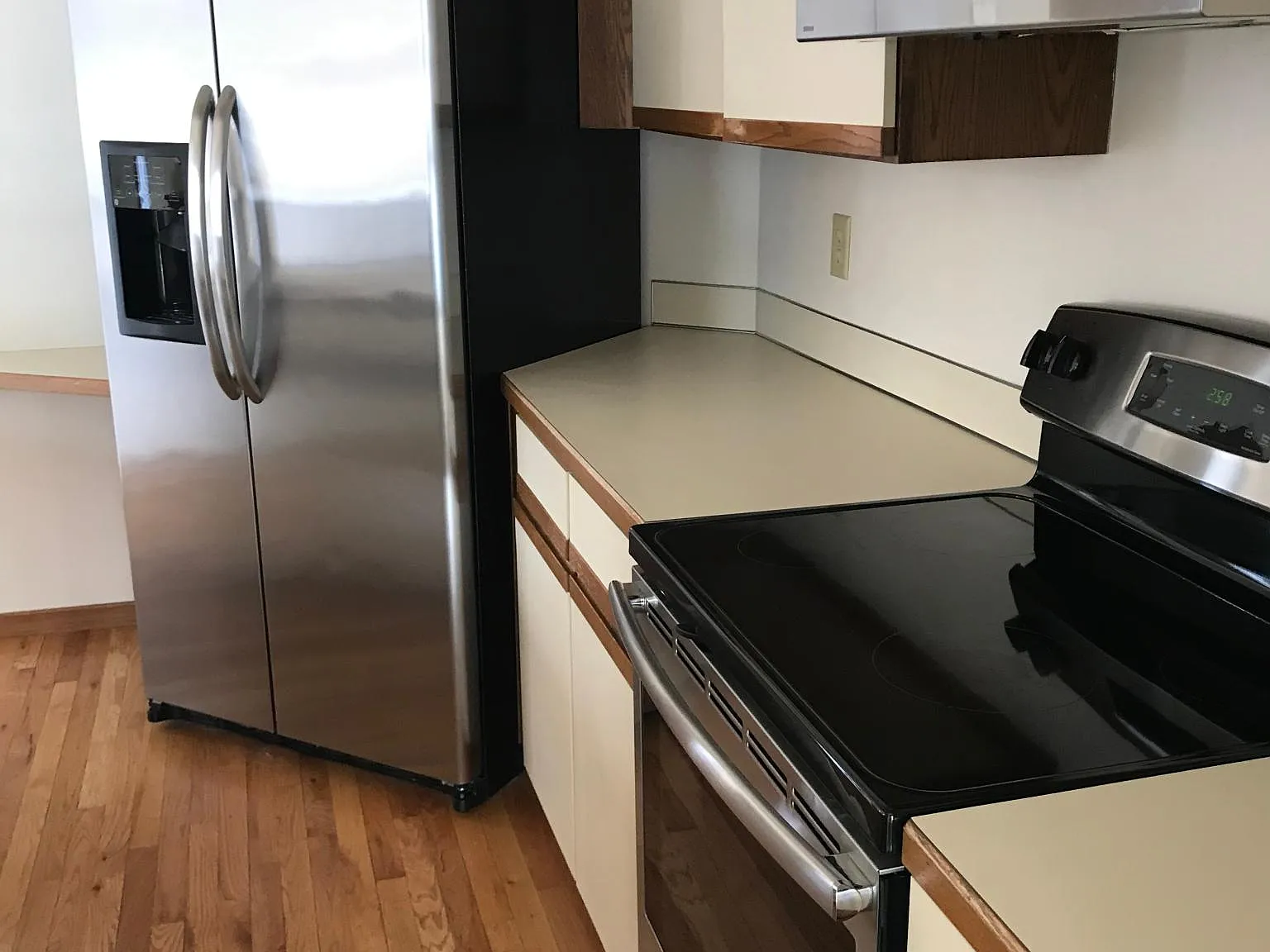 4355 Shoreline Dr — Photo 4