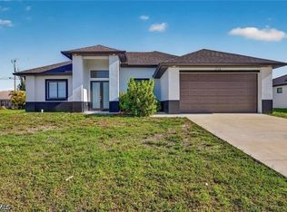 1715 SE 3rd St, Cape Coral, FL 33990