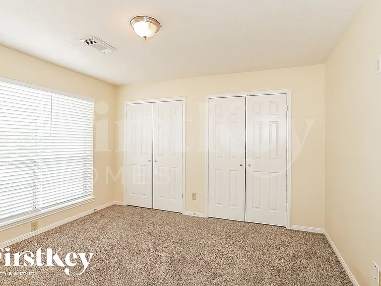 20514 Hampshire Rocks Dr — Photo 12