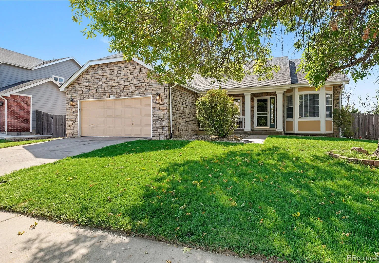 4 bed, 3.0 bath, 2391 sqft, $3,095 — Photo 1
