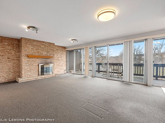 2nd image of 5525 E Lake Dr Suite A