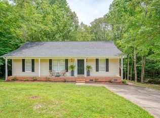 383 Templeton Dr, Spartanburg, SC 29306