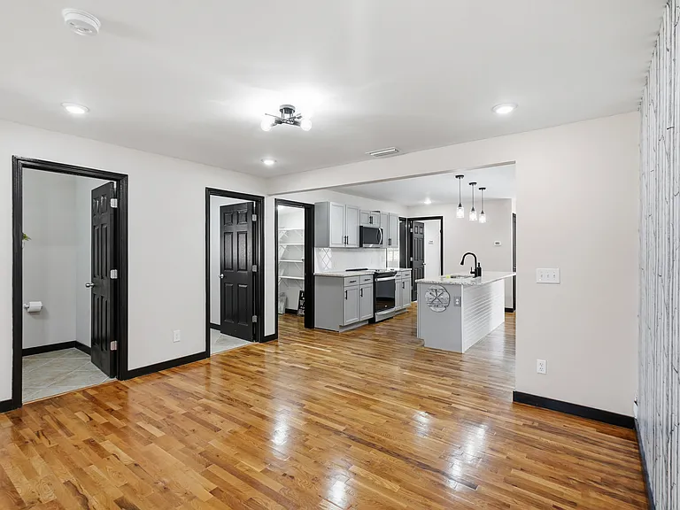 1808 Chestnut Ave — Photo 12