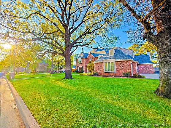 4th image of 5524 E 106th Pl
