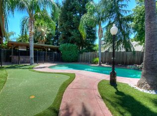 828 Coventry Ave, Clovis, CA 93611