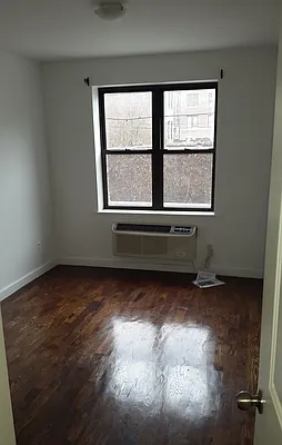 Rented by Elite NY Holdings | media 10