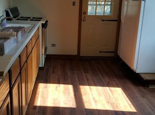 211 S Seminary Ave APT 2, Woodstock, IL