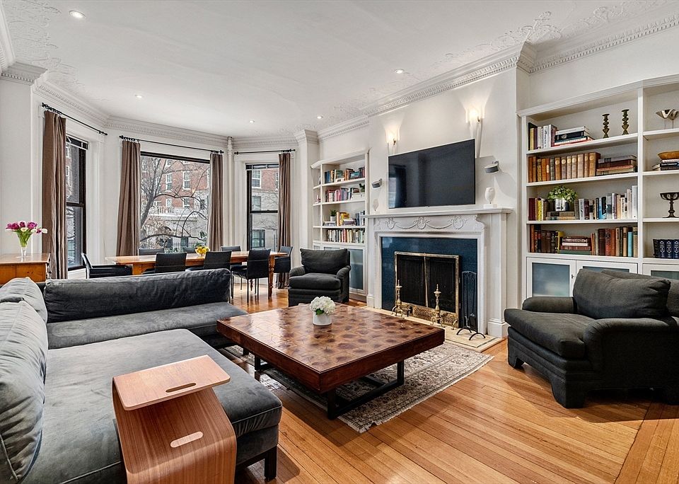 1st image of 37 Bay State Rd APT 3