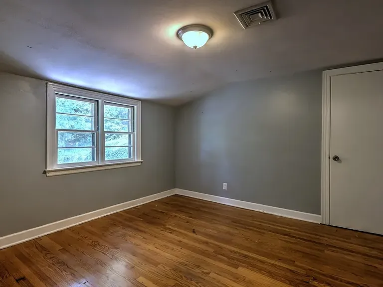 50 Silver St #2 — Photo 19