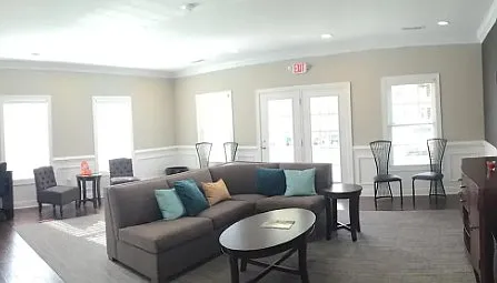 The Aspen Apartments — Photo 4
