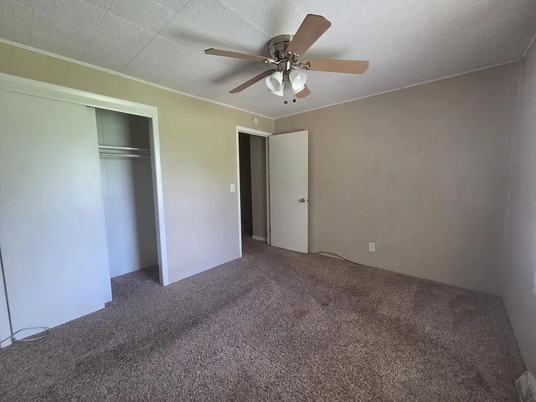 1516 Hale Dr — Photo 15