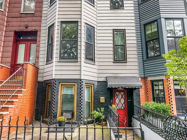437 36th St, Brooklyn, NY 11232