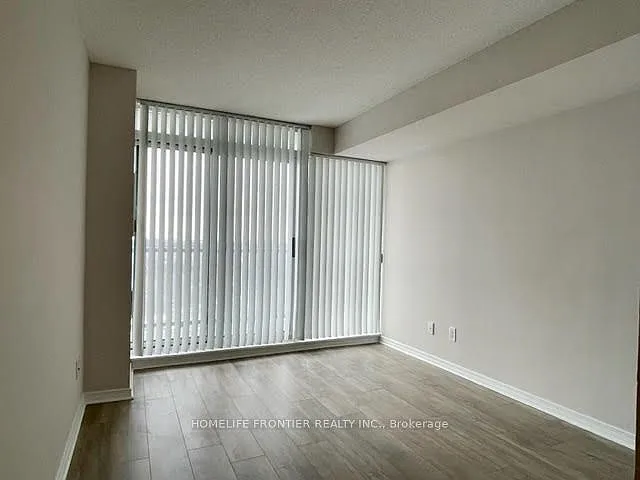5500 Yonge St #2406 — Photo 8