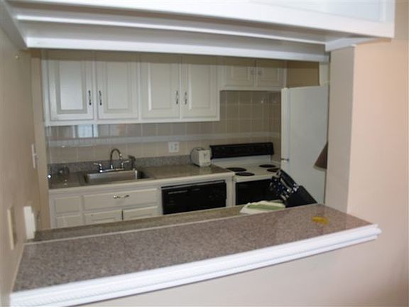 4th image of 7310 Seawall Blvd APT 303