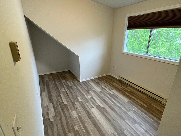 824 E Wabash Ave #B — Photo 20