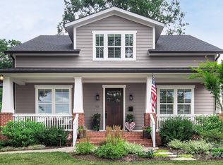 521 Melbourne Ct, Charlotte, NC 28209